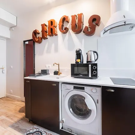 Charmant Studio A 15 A Proximite Tour Eiffel شقة باريس